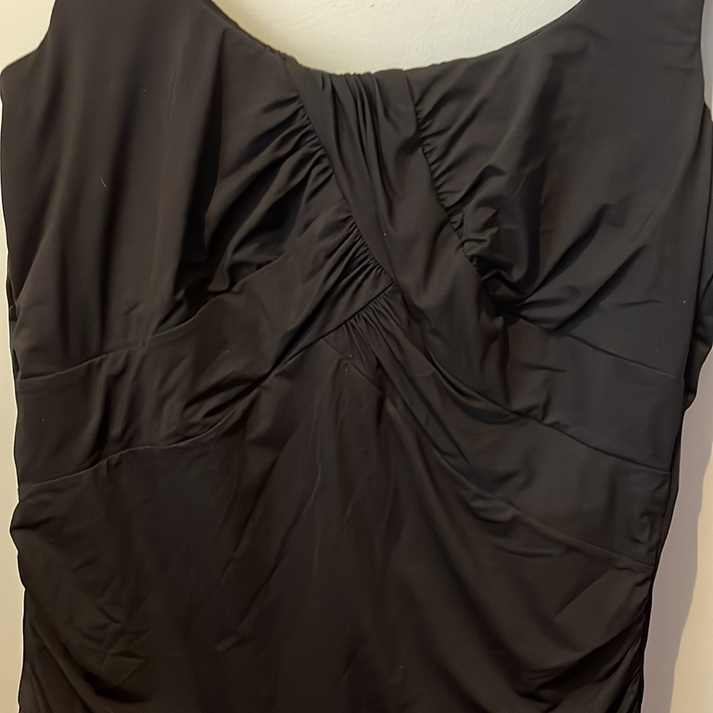 Lands End swimsuit with underwire - Picture 3 of 6